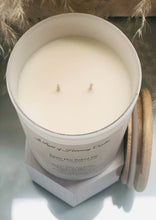 Load image into Gallery viewer, Apple Hot Baked Pie