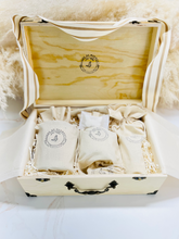 Load image into Gallery viewer, WOODEN GIFT BOX
